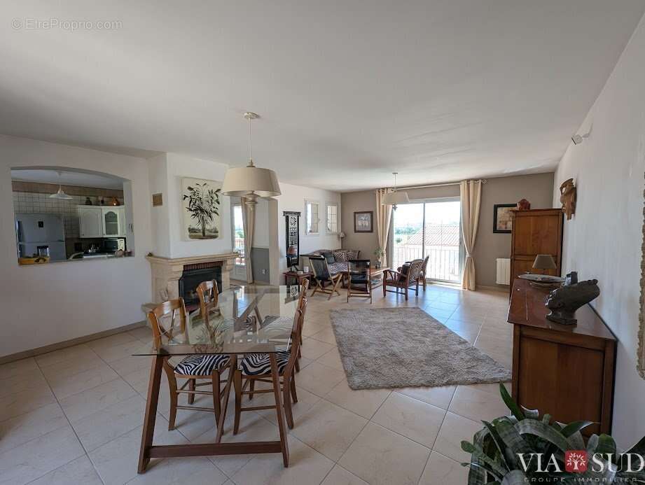 Maison à CASTELNAU-DE-GUERS