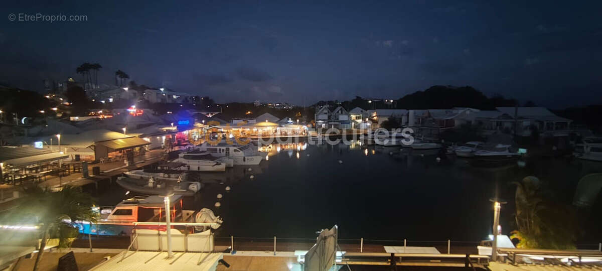 Appartement à POINTE-A-PITRE