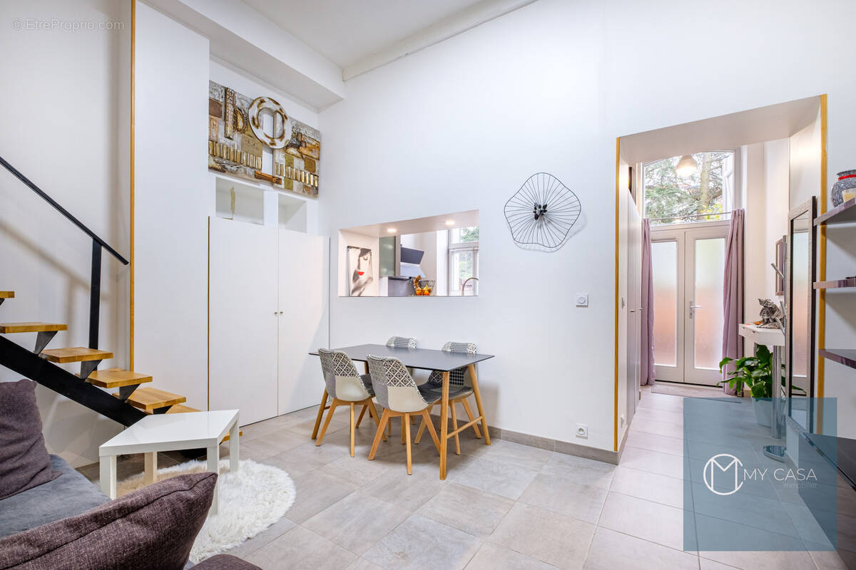 Appartement à LYON-5E