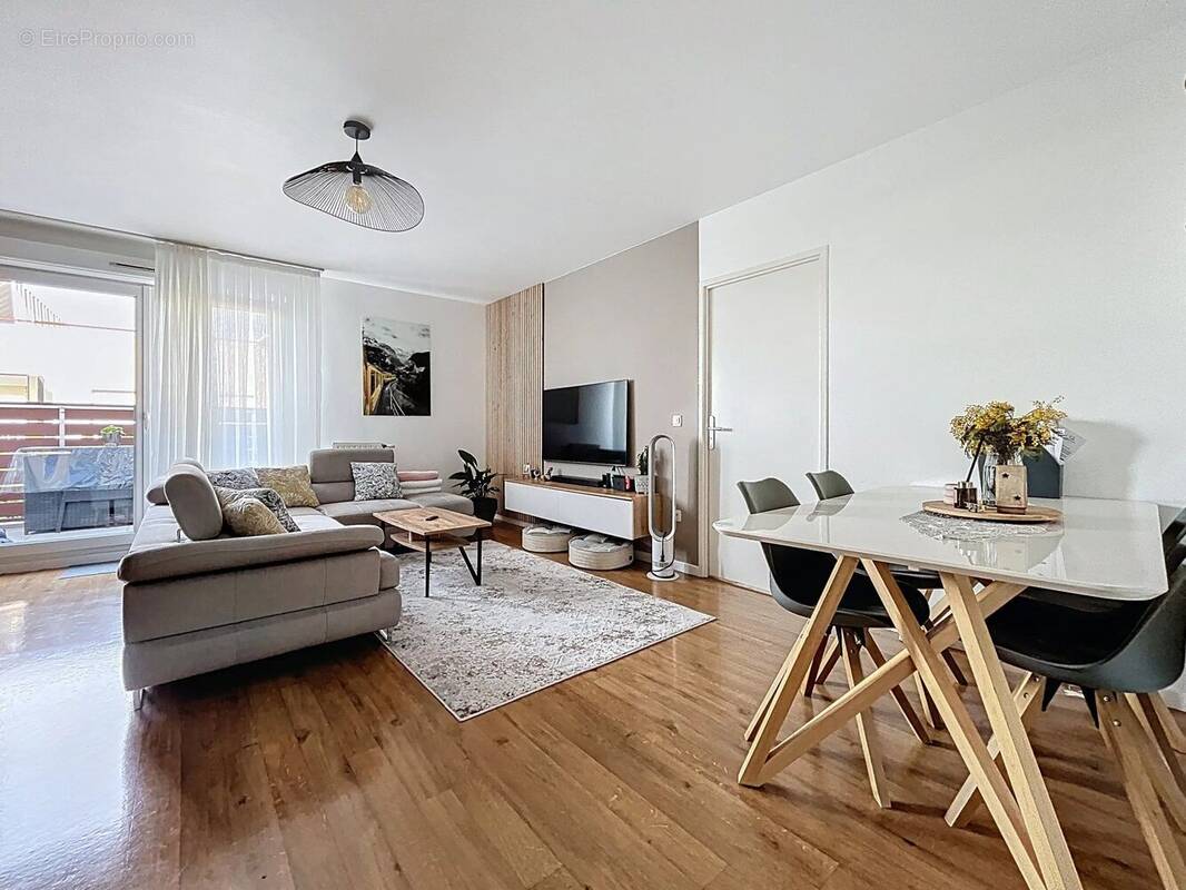 Appartement à LIMEIL-BREVANNES