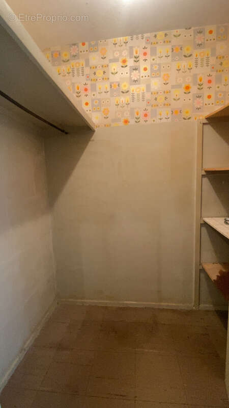 Appartement à rénover de 67 m2 habitables proche centre ville - photo 10