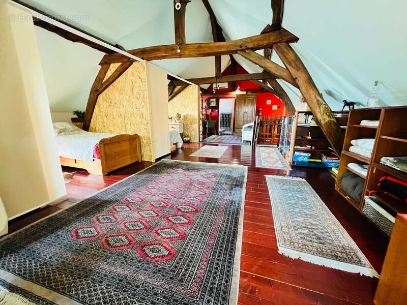 Maison à SAINT-SAUVEUR