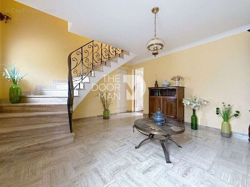 Maison à LA MONTAGNE
