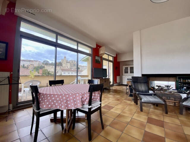 Immeuble de 340 m2 situé en hyper centre d'Auch - photo 3