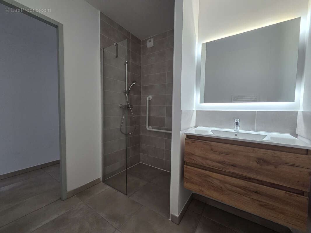 Appartement à SERIGNAN