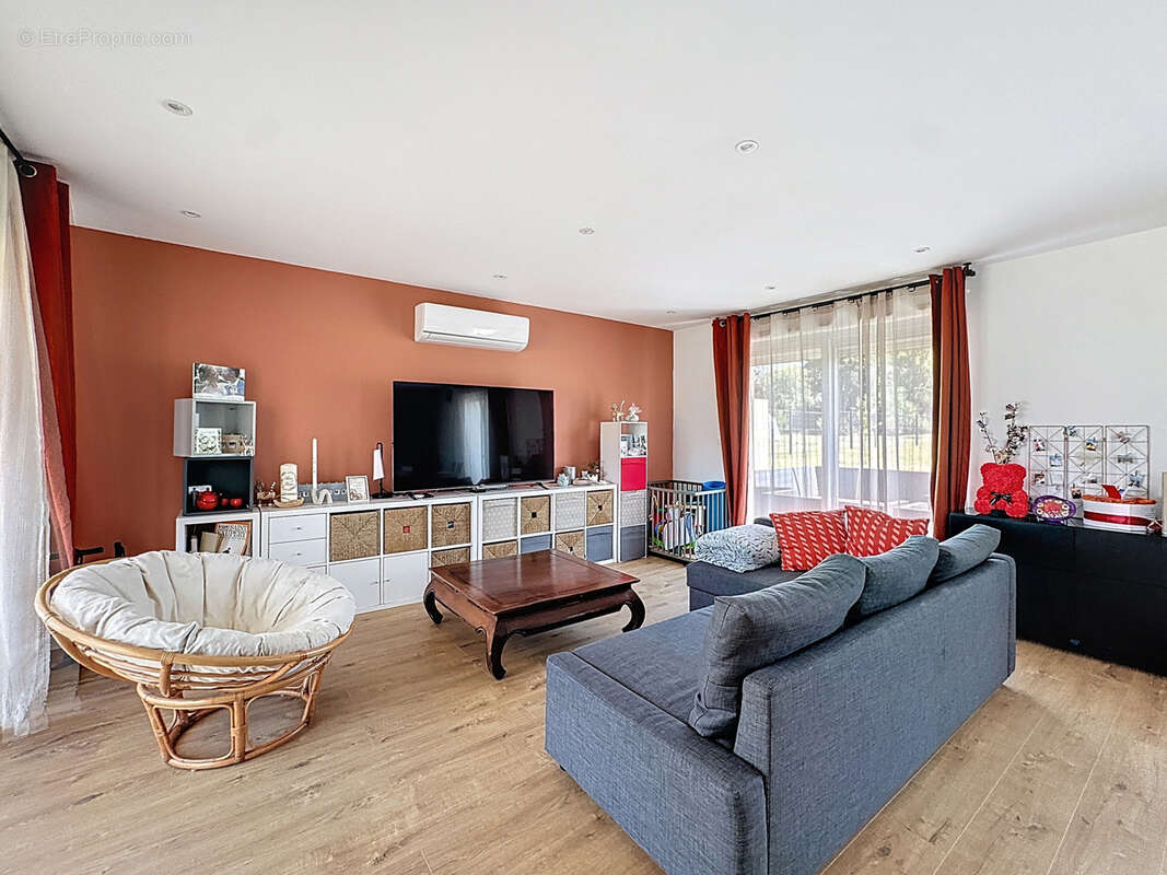 Maison à MONTIGNY-SUR-VESLE