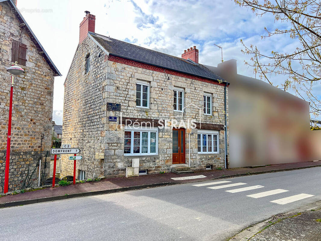 Maison à DOMFRONT