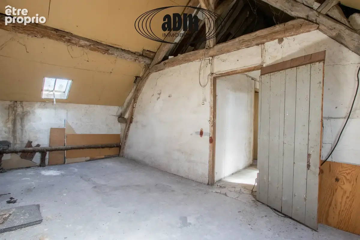 Maison de ville en triplex à rénover   Trilbardou - photo 7