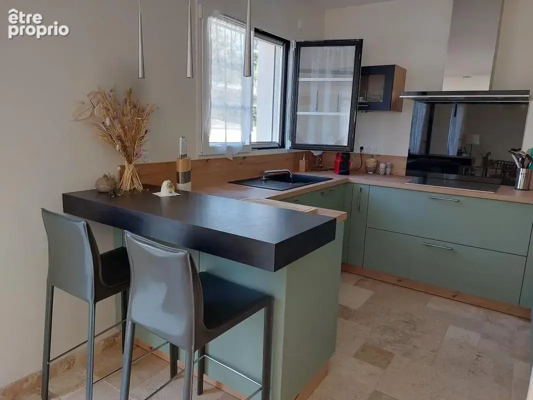 Maison 5 pièces 140 m² à vendre à Genilac (42800) - photo 9