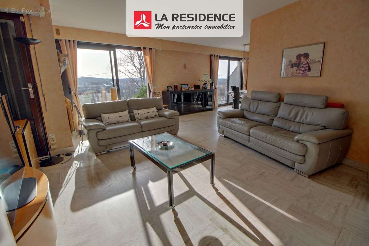 Maison à TRIEL-SUR-SEINE