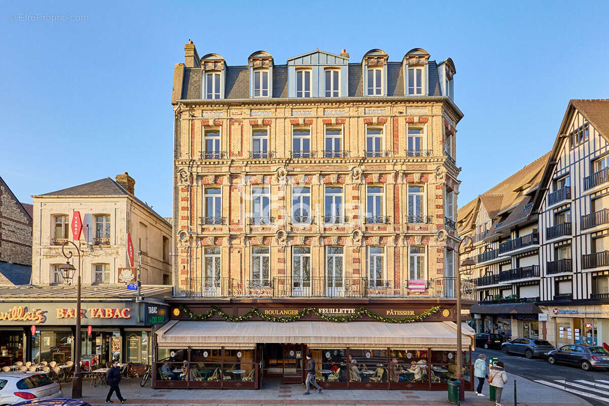 Appartement à DEAUVILLE