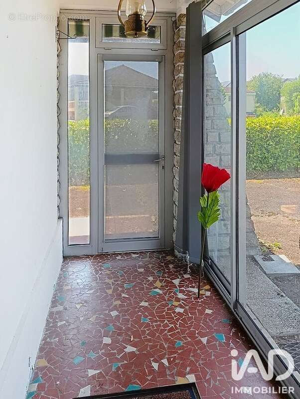 Maison 83 m² à Lahourcade  - photo 4