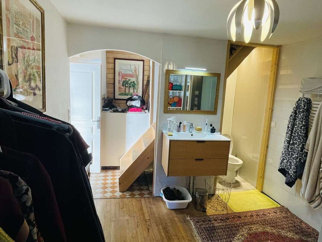 Maison à AMBIALET