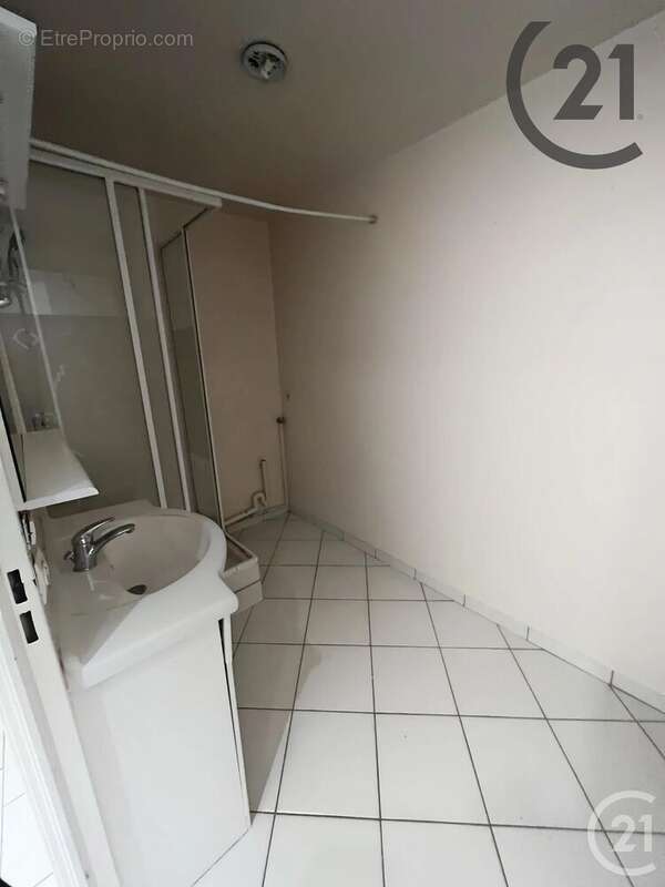 Appartement à SAVIGNY-LE-TEMPLE