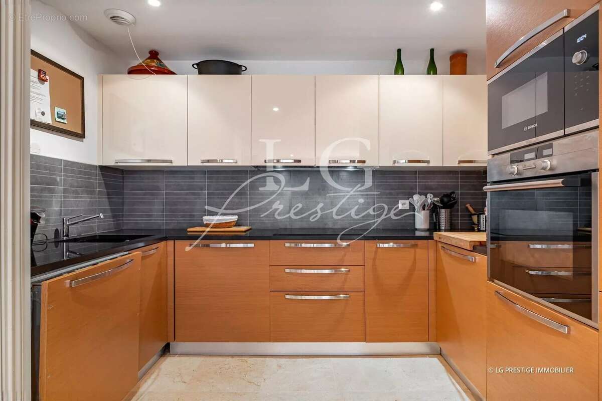 Appartement à THEOULE-SUR-MER