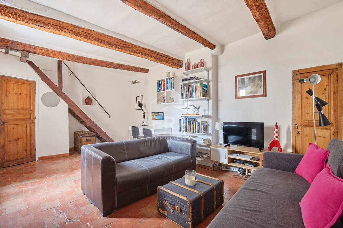 Appartement à AIX-EN-PROVENCE
