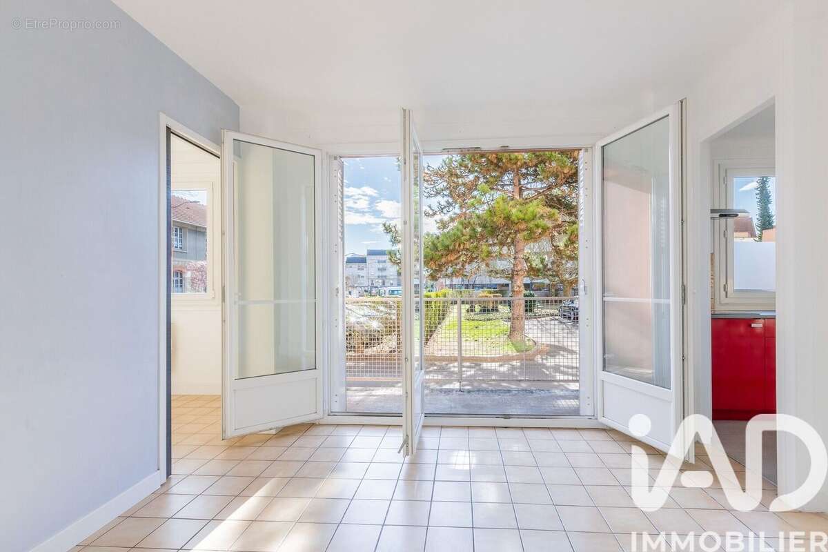 Photo 3 - Appartement à VIRY-CHATILLON