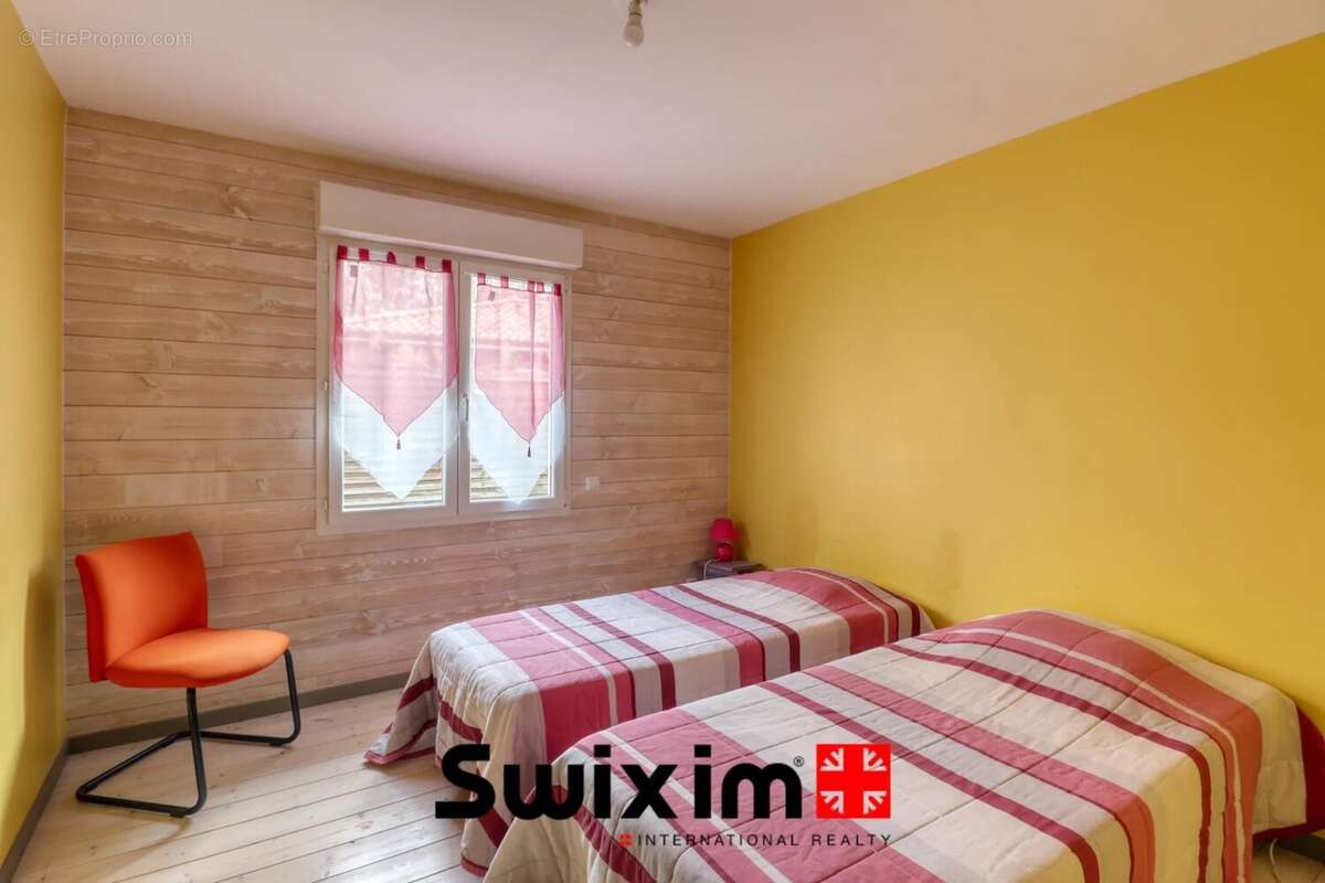 Maison à GRAYAN-ET-L&#039;HOPITAL