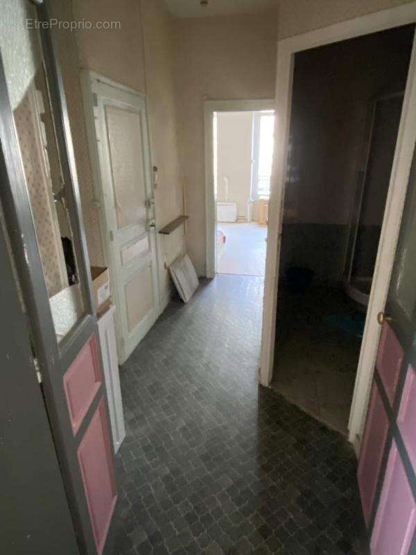 Locaux/Biens immobiliers - photo 4