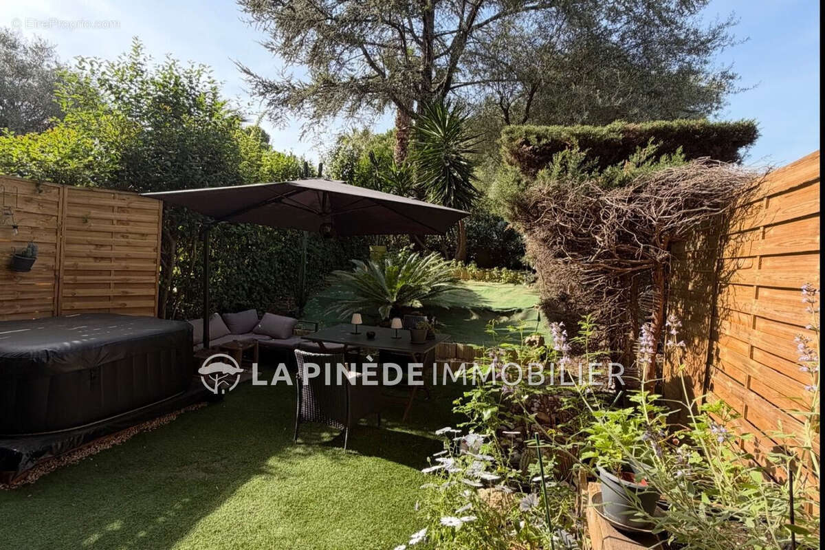 Appartement à VILLENEUVE-LOUBET