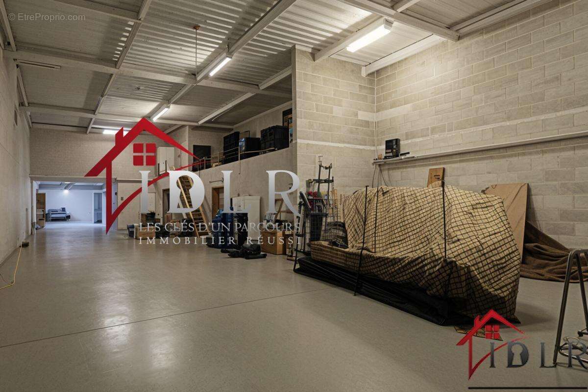 Commerce à BLETTERANS