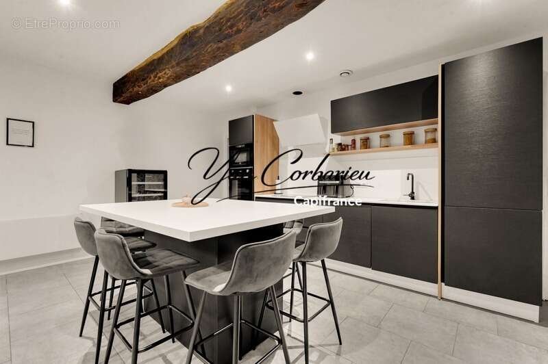 Maison à LEZAT-SUR-LEZE