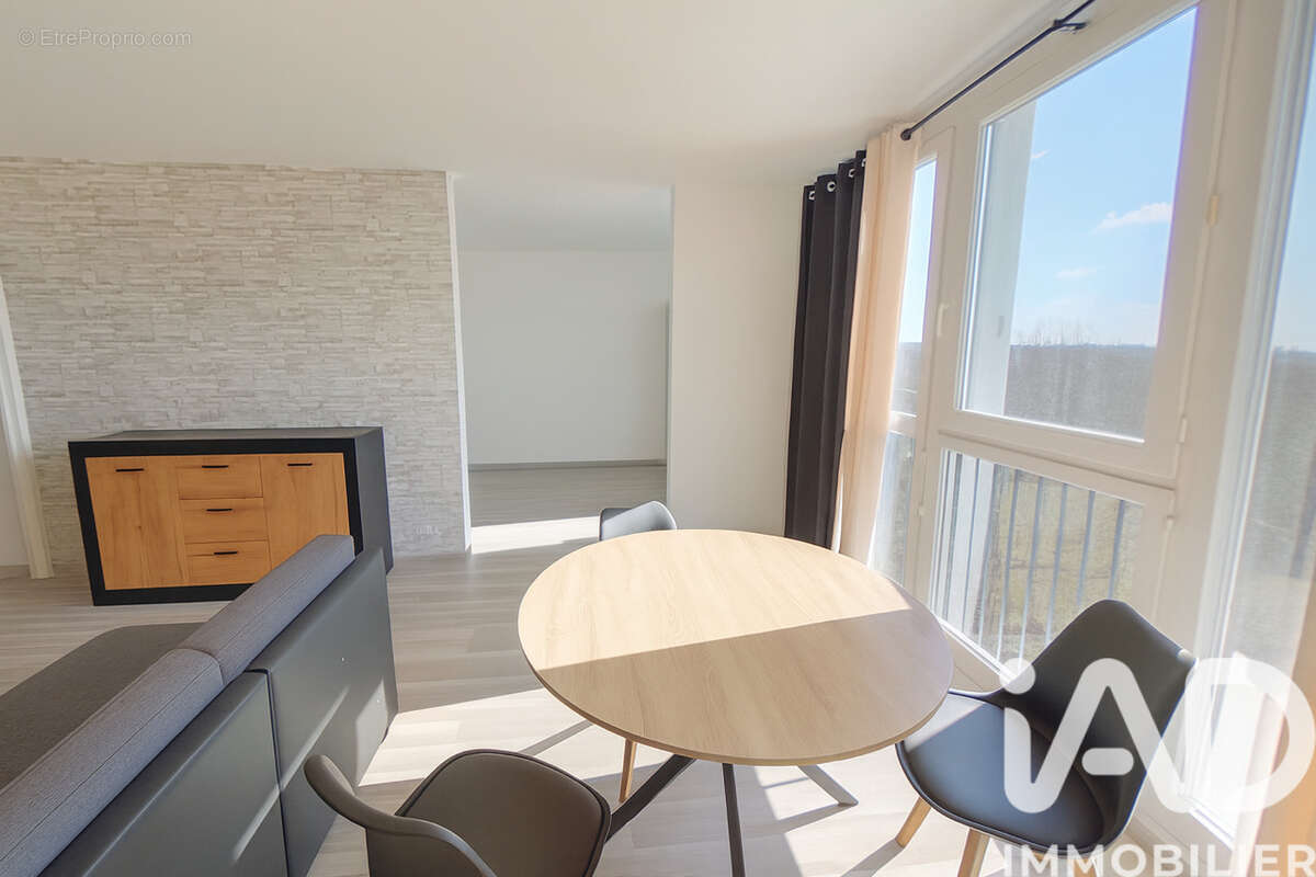 Photo 4 - Appartement à THIAIS