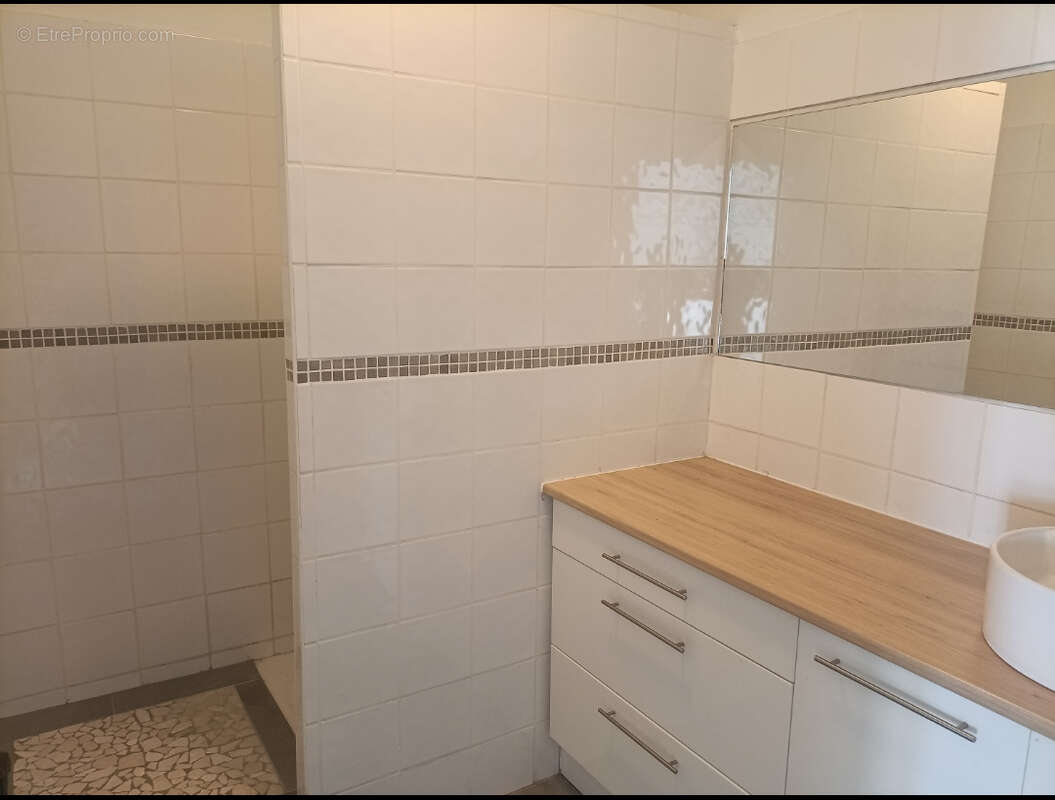 Puisserguier , très belle affaire pour investisseurs, 2 appartements existants, possibilité de créer un 3è log - photo 17