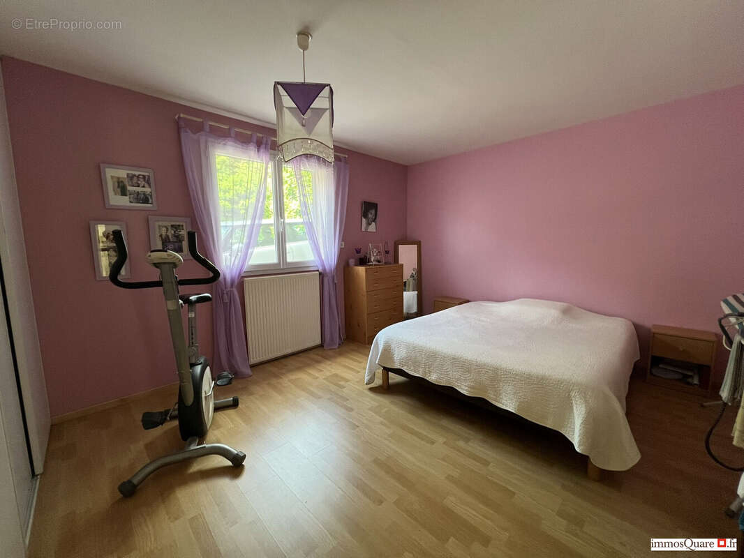 Maison à VILLARD-BONNOT