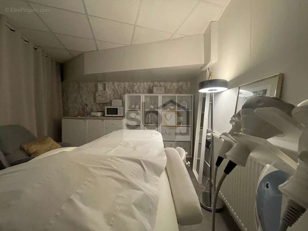 Commerce à PARIS-12E