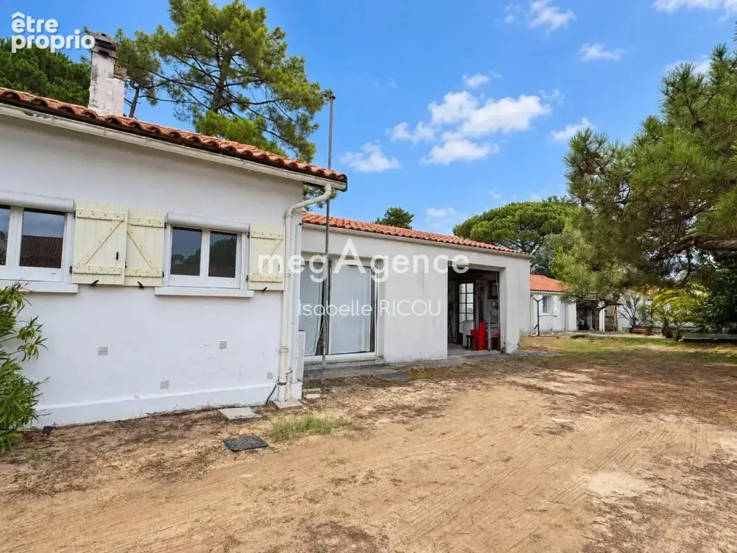 Saint-trojan-les-bains – maison de plain-pied – 3 chambres – terrain de 851 m² – garages et dépendances - photo 3