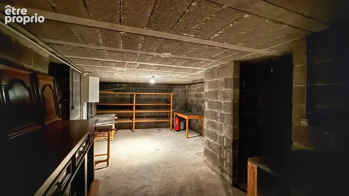 TULLINS, Maison de village 75 m2 + dépendance - photo 10