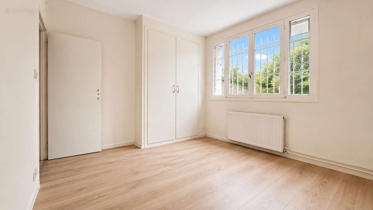 Appartement Saint Maur Des Fosses 2 pièce(s) 33 m2 - photo 9