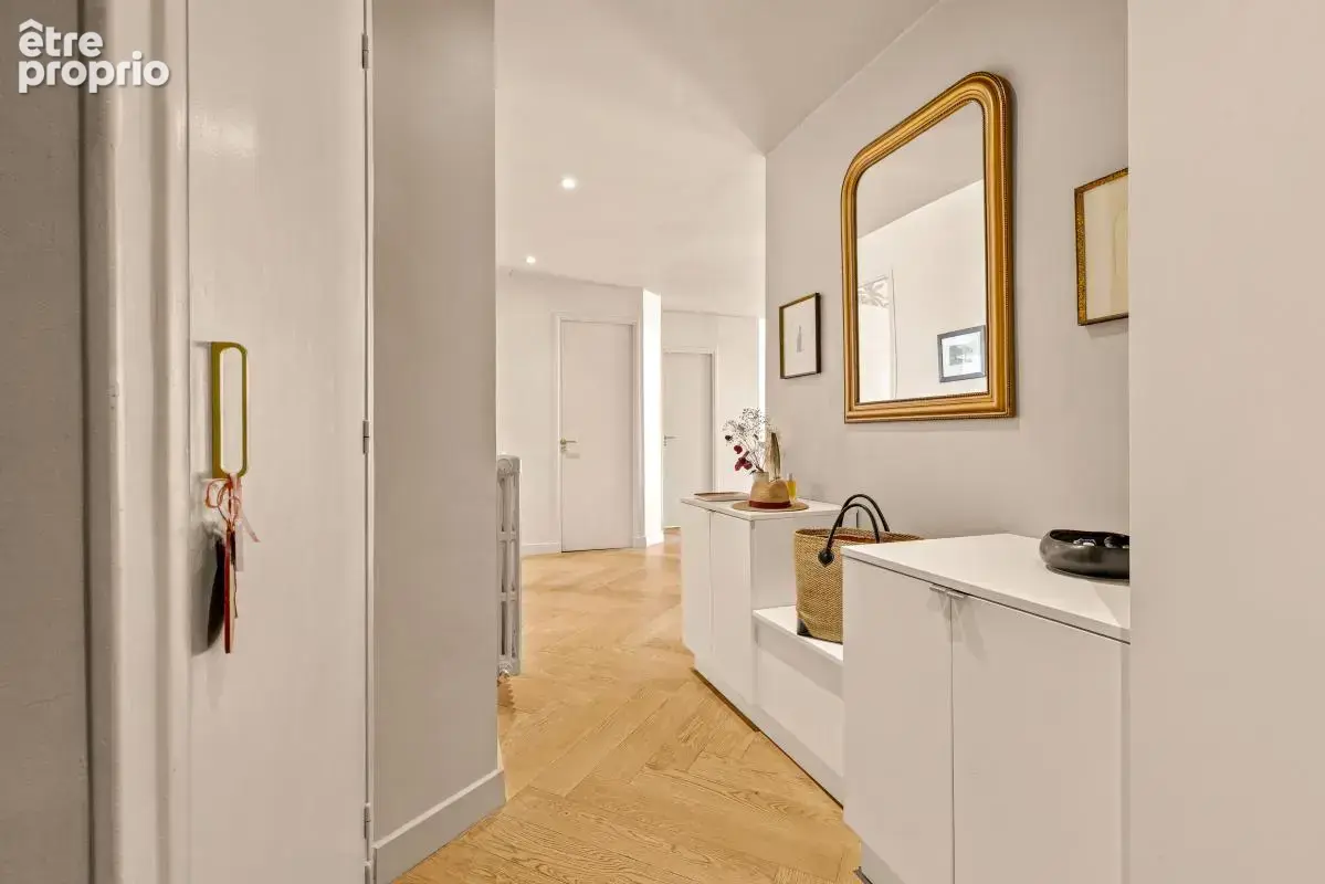 NICE Carré d'or 3P 77m² Dernier étage balcon grenier - photo 8