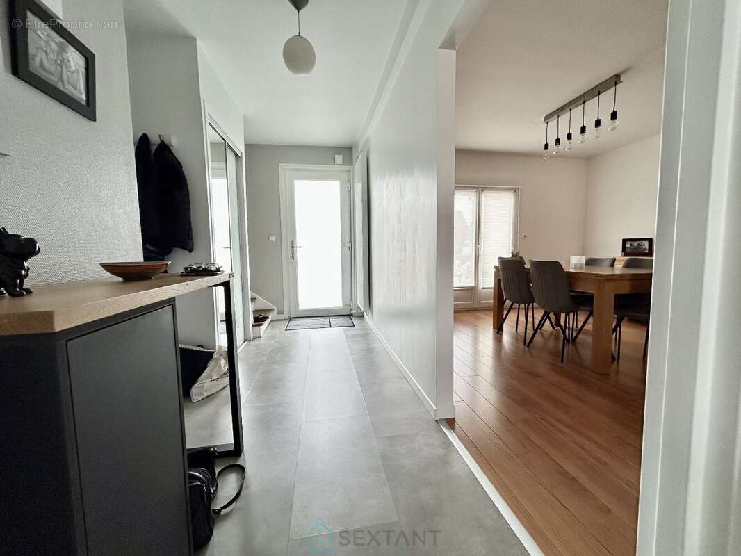 Maison à CUINCY