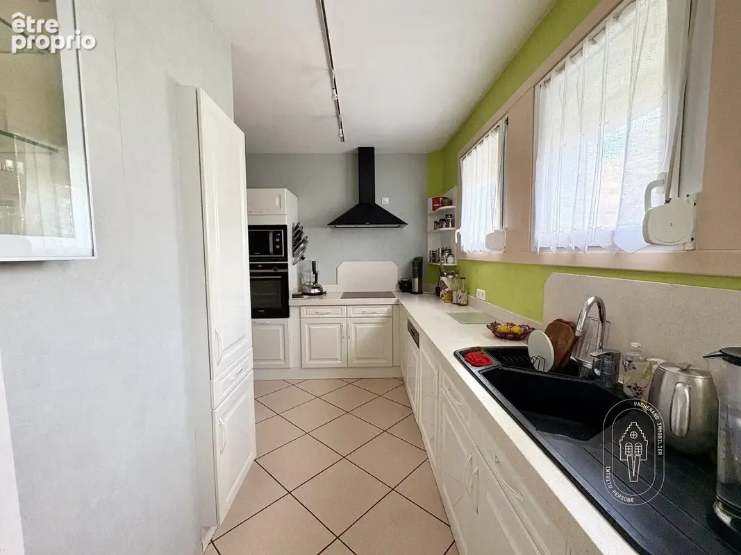 Appartement 150 m² à La Madeleine  - photo 6