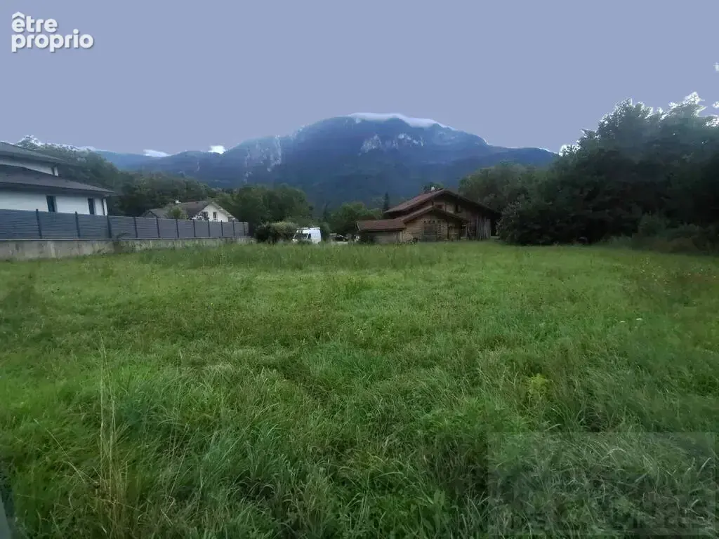 Terrain à AYSE