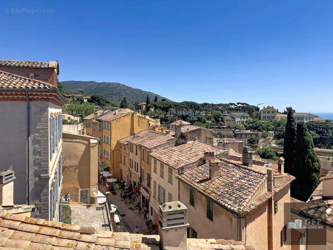 Maison à BORMES-LES-MIMOSAS