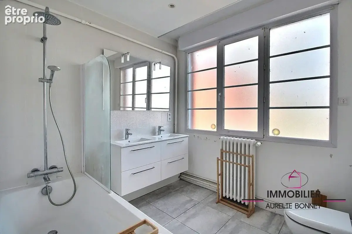 Appartement 5 pièces 104 m² à vendre à Lisieux (14100) - photo 9