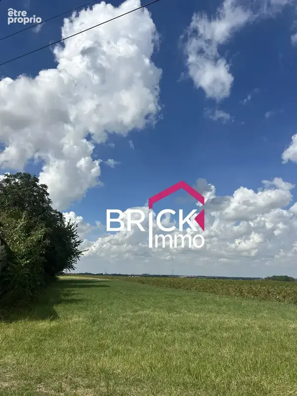 Photo Terrain à Erchin au prix de 56 000€