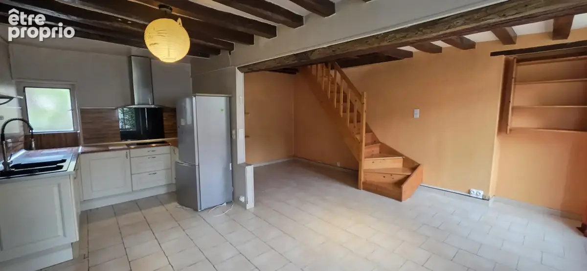 Proche Coulanges sur Yonne, jolie maison de village 80 m2 habitables - photo 2