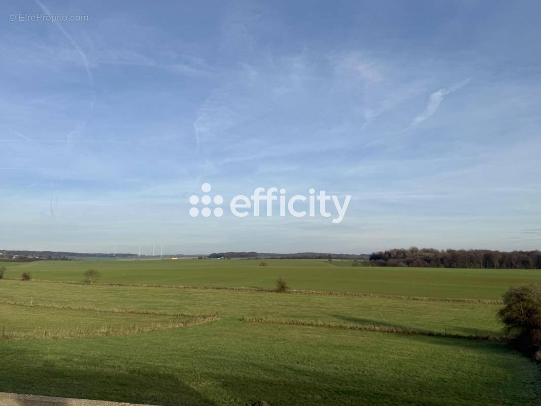 Maison à VIVIERS-SUR-CHIERS