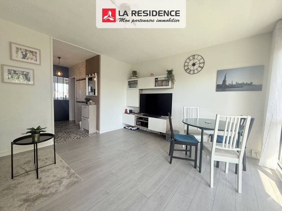 Appartement à VELIZY-VILLACOUBLAY