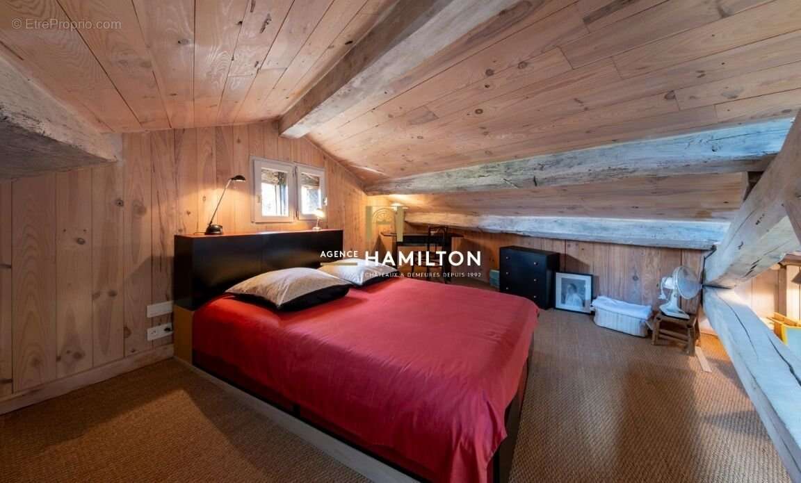 Maison à CORDES-SUR-CIEL