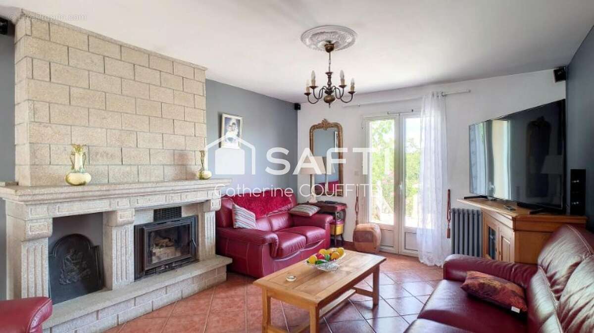 Maison 164 m² à Cadillac  - photo 3