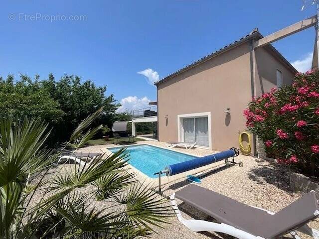 Maison à SAINT-PRIVAT-DES-VIEUX