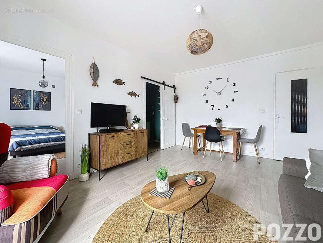 A Vendre - Donville Les Bains - Appartement  2 pièces de 40 m² - photo 2
