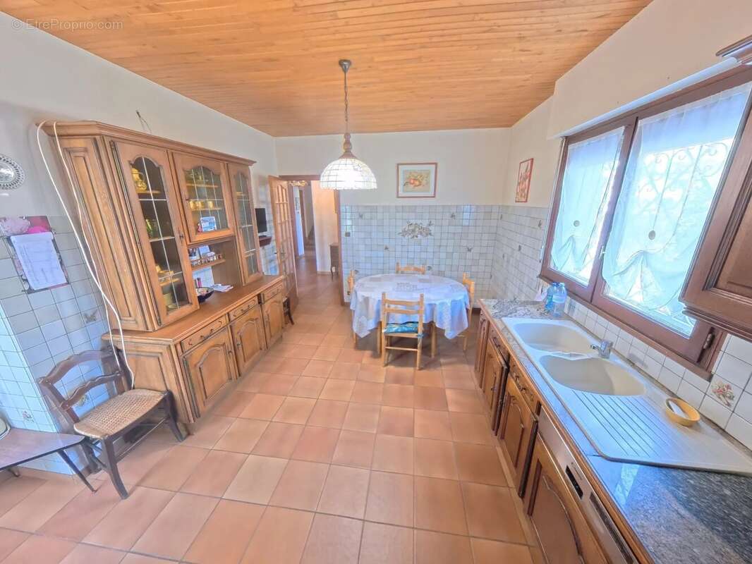 Tournefeuille - maison t6 parcelle 2194 m² - photo 4
