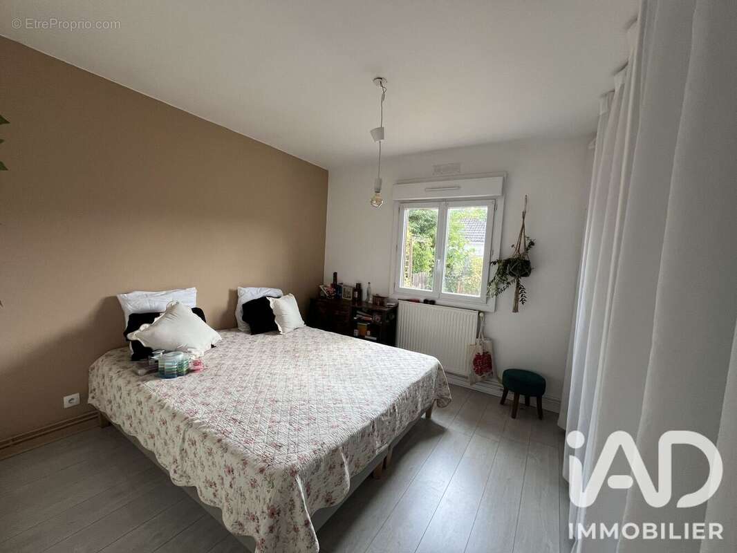 Maison 110 m² à Chatenay-Sur-Seine  - photo 4