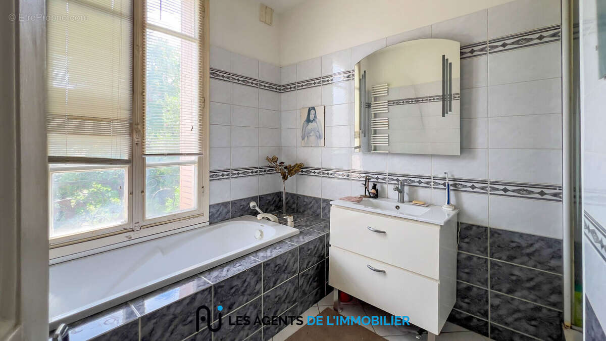 Maison Chemin de l'ile Nanterre 3 pièce(s) 90 m2 - photo 12